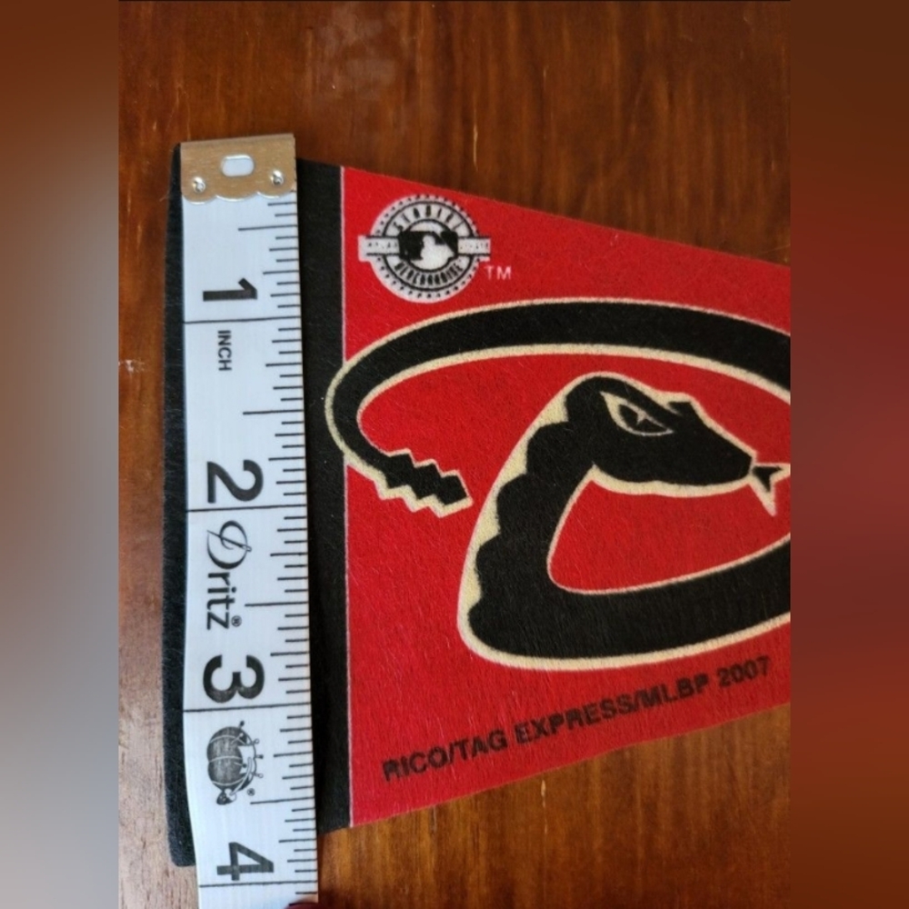 MLB Pennant Vintage BUYERS CHOICE OF 1- NWOT - Picture 3 of 4